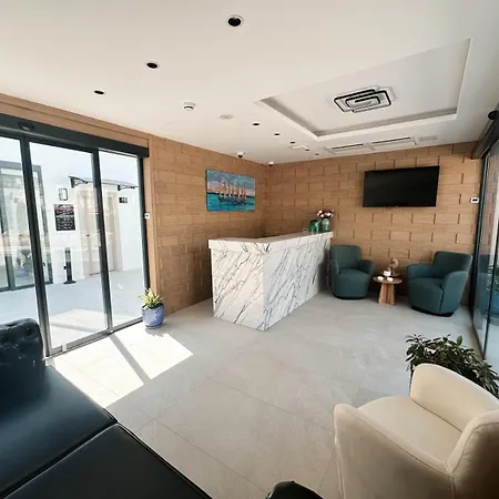 Taga Hotel