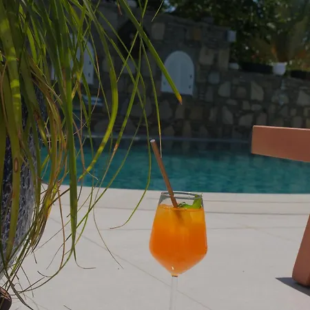 Taga Hotel
